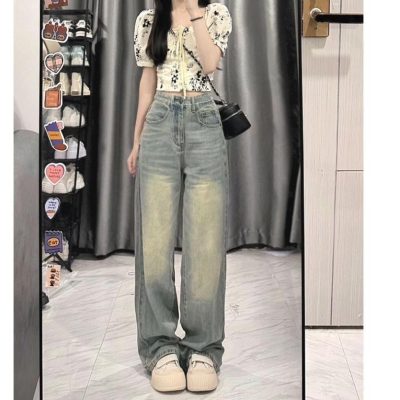 Quần Jean Ống Đứng Nữ - Lựa Chọn Thời Thượng Cho Phong Cách Hiện Đại 4 Quần Jean Ống Đứng Nữ